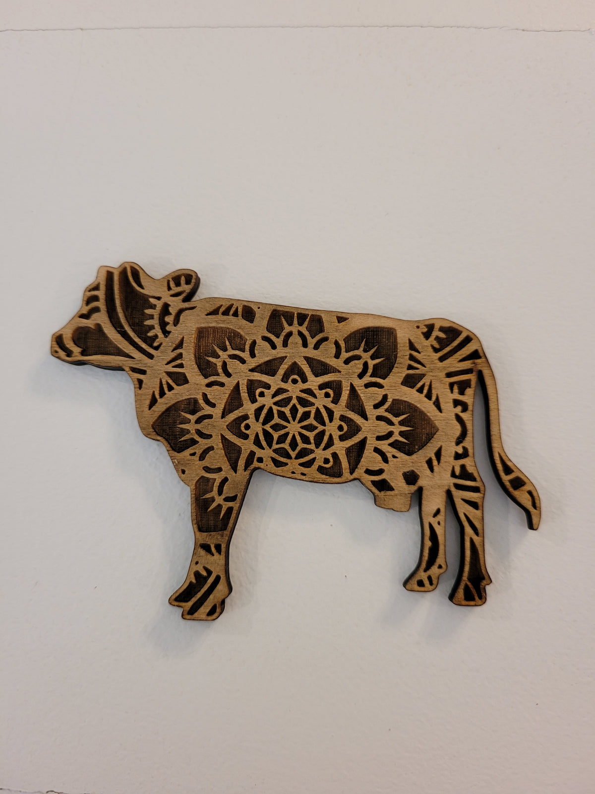 Cow magnet